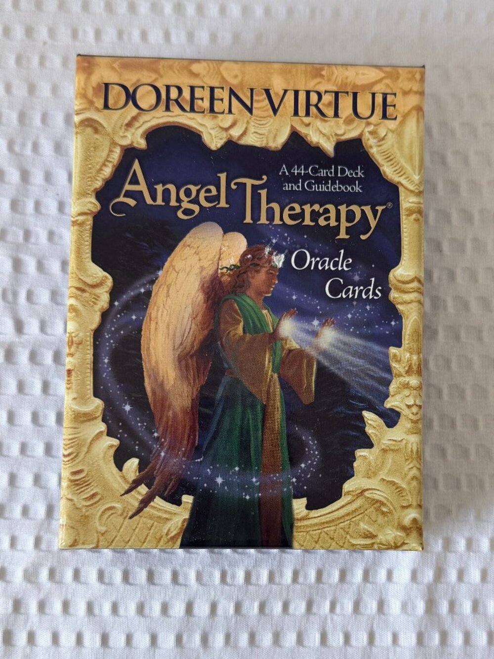 Doreen Virtue Angel Therapy Oracle Cards - Gold & Green